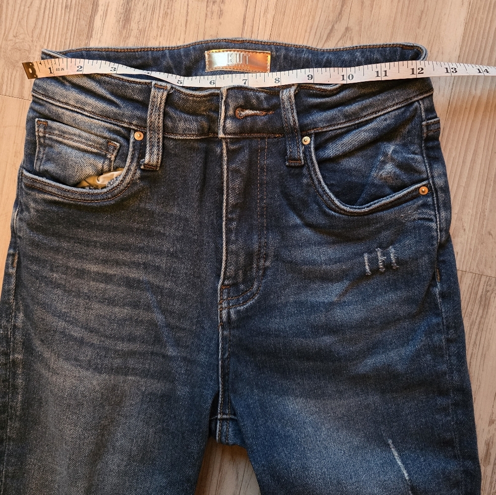 Women's Blue Jeans - Picture 6 of 8